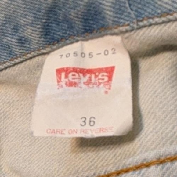 Vintage 1995 Levi's 36 JDM 70505-XX Light Wash Denim Trucker Jacket Japan Made